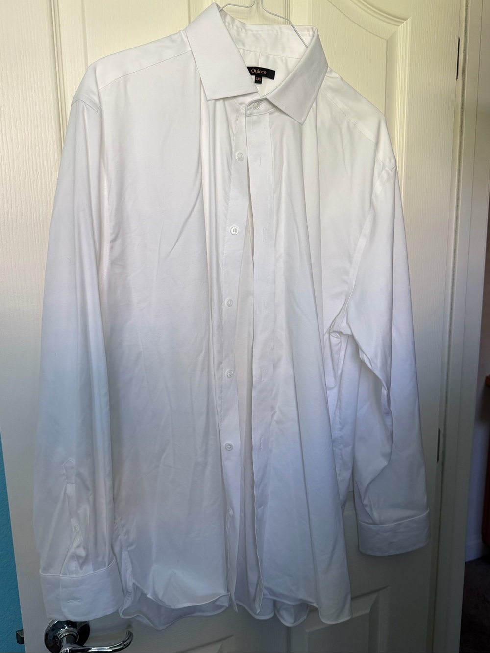 Quince Men's White Long-Sleeve Dress Shirt - Classic Point Collar